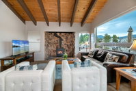 Four-Bedroom House in Tahoe Keys 2022 Home Tourism Bookings