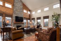 FREE Activities Daily WiFi  Shuttle - Downtown Luxury Chalet 250 Near Resort Hot Tub Fire Pit Tourism Bookings