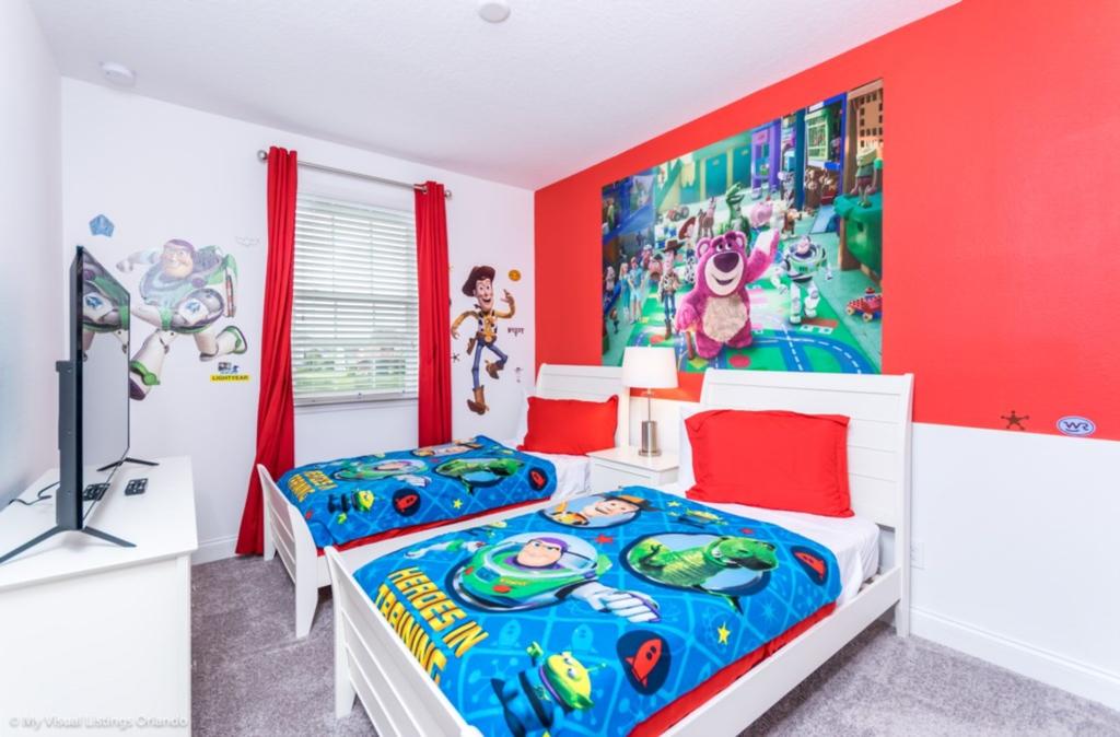 FREE Water Park Bar & Grill On Sunset Retreat - thumb 3