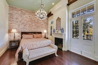French Quarter 3 Bedroom with Gallery Balcony Tourism Bookings