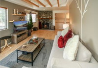 Gaga's Cabin Tourism Bookings