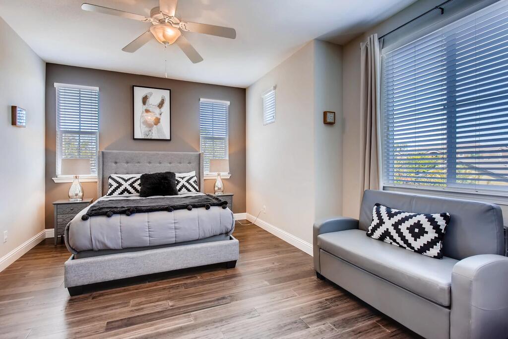 GIANNO SILVER Downtown Airport Sleep Train Arena Tennis - thumb 2