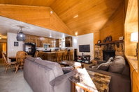 GoldiLodge Tourism Bookings