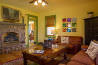 Gorgeous 3 BR House - Feels Just Like Home Tourism Bookings