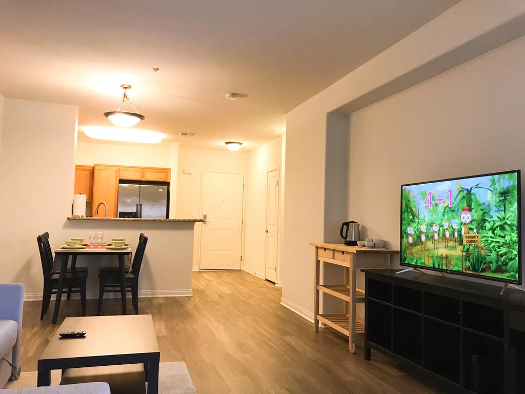 Gorgeous Apartment Walk To UCLA In Los Angeles D5 - thumb 1