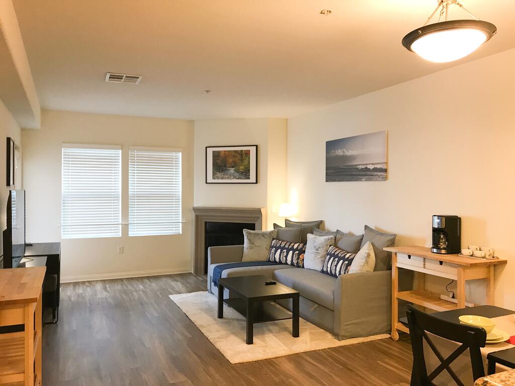 Gorgeous Apartment Walk To UCLA In Los Angeles D5 - thumb 2