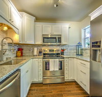 Gorgeous Condo with Resort Pool Near Branson Strip - Tourism Bookings