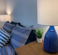 Gorgeous Queen Bedroom in Lg Saratoga House - Tourism Bookings