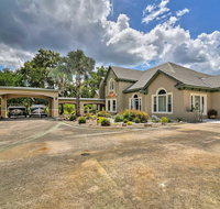 Grand Lake Louisa Villa with Olympic Pool on 54 Acres - Accommodation China