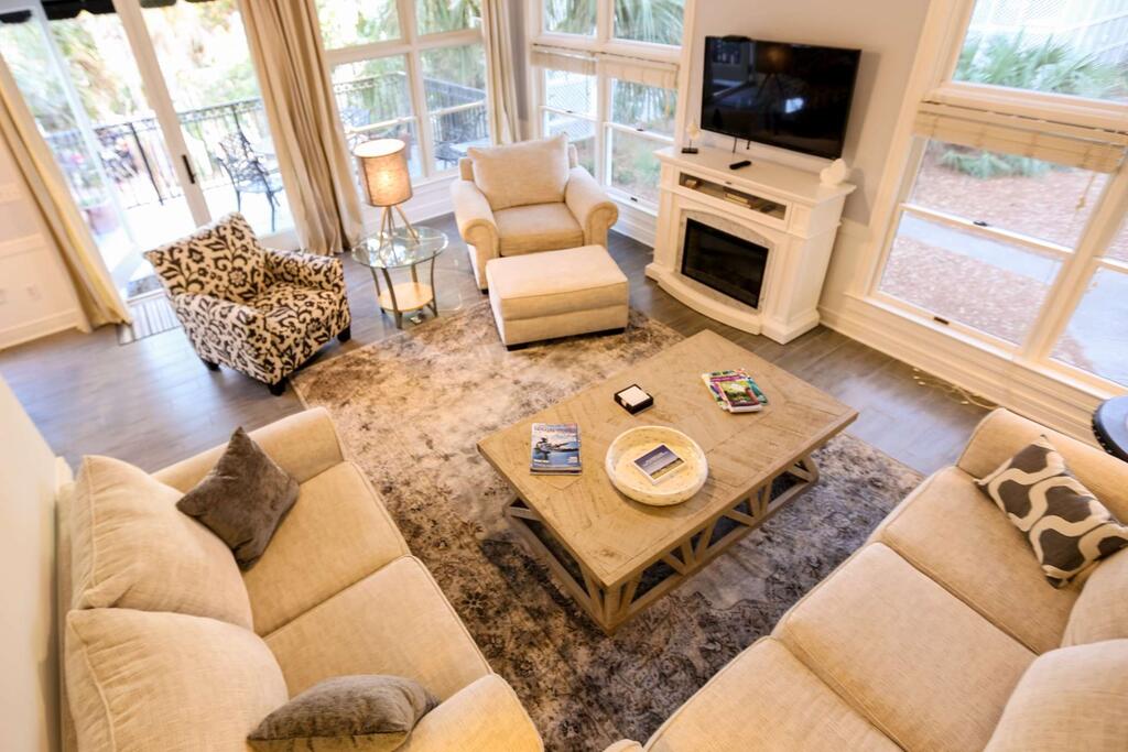 Grand Pavilion 141 - thumb 0