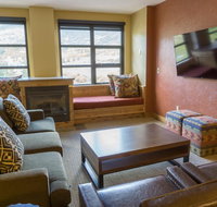 Grand Summit G546A - Tourism Bookings