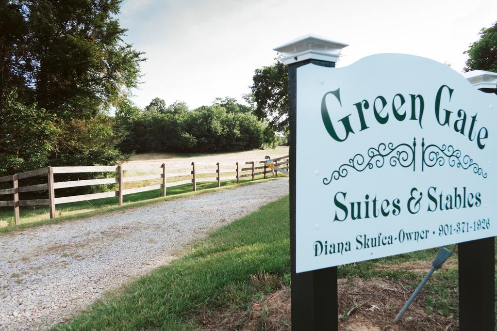 Green Gate Suites And Stables - thumb 2