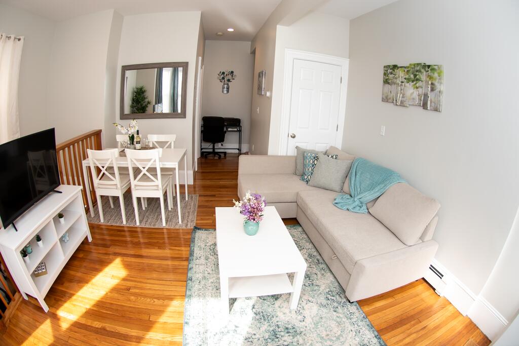 Green House, Encore Casino, TD Garden, Logan Airport - thumb 2