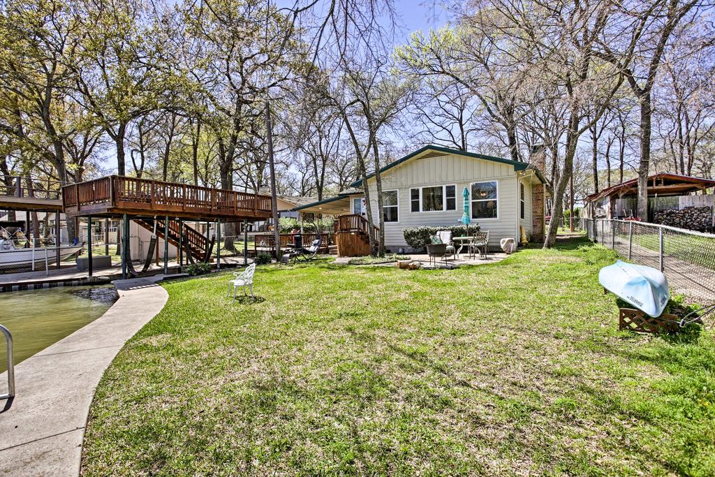 Gun Barrel City Cottage With Boat House And Deck! - thumb 1