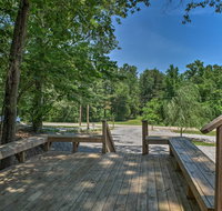 Guntersville Lake Cabin with 3 Fishing Ponds - Tourism Bookings