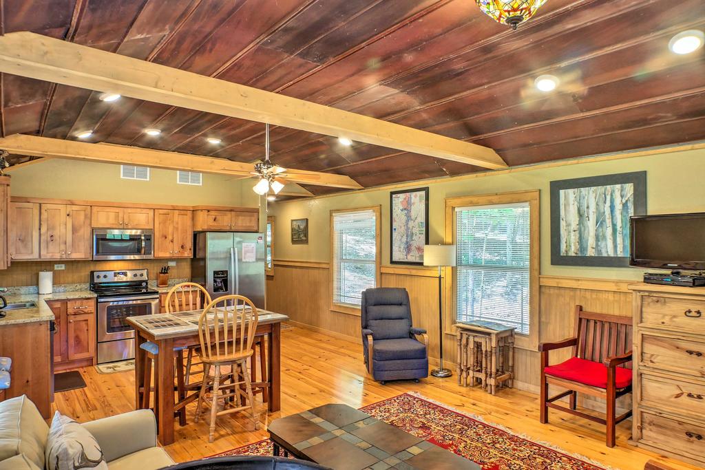 Guntersville Lake Cabin With 3 Fishing Ponds! - thumb 1