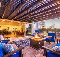 Hacienda Estate - Games Galore Pool Spa - Huge Yard home - Tourism Bookings