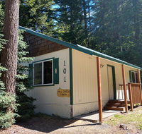 Hall Creek Cabin - Tourism Bookings