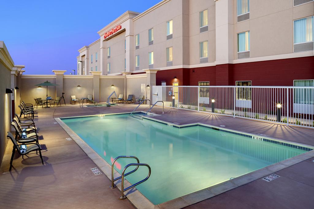 Hampton Inn & Suites Blythe, CA - thumb 1