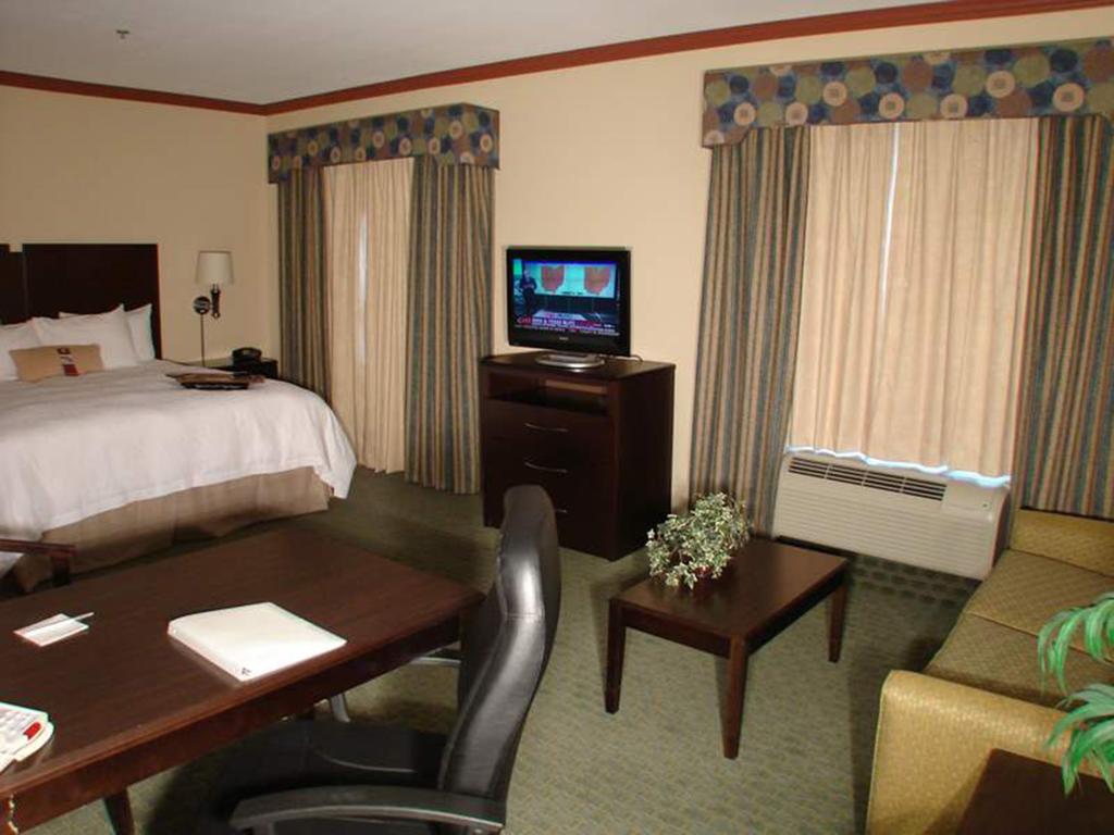 Hampton Inn & Suites Corpus Christi I-37 - Navigation Boulevard - thumb 0