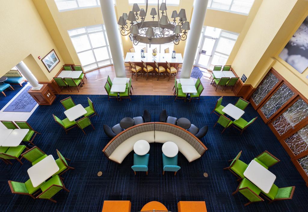 Hampton Inn & Suites Jacksonville Deerwood Park - thumb 1