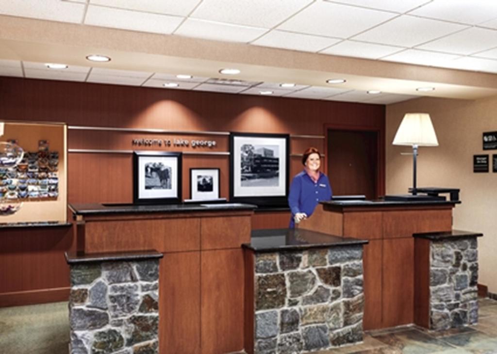 Hampton Inn & Suites Lake George - thumb 2