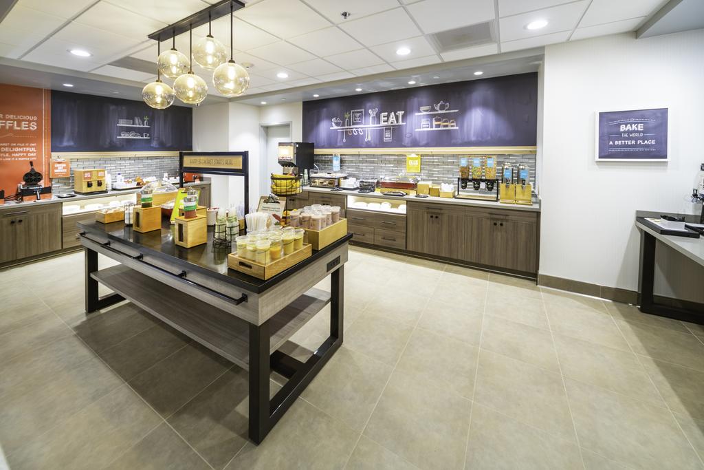 Hampton Inn & Suites Santa Maria - thumb 3