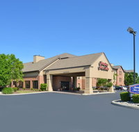 Hampton Inn  Suites Toledo - North - Tourism Bookings
