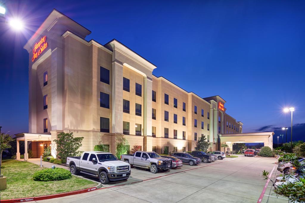Hampton Inn & Suites Waco-South - thumb 0