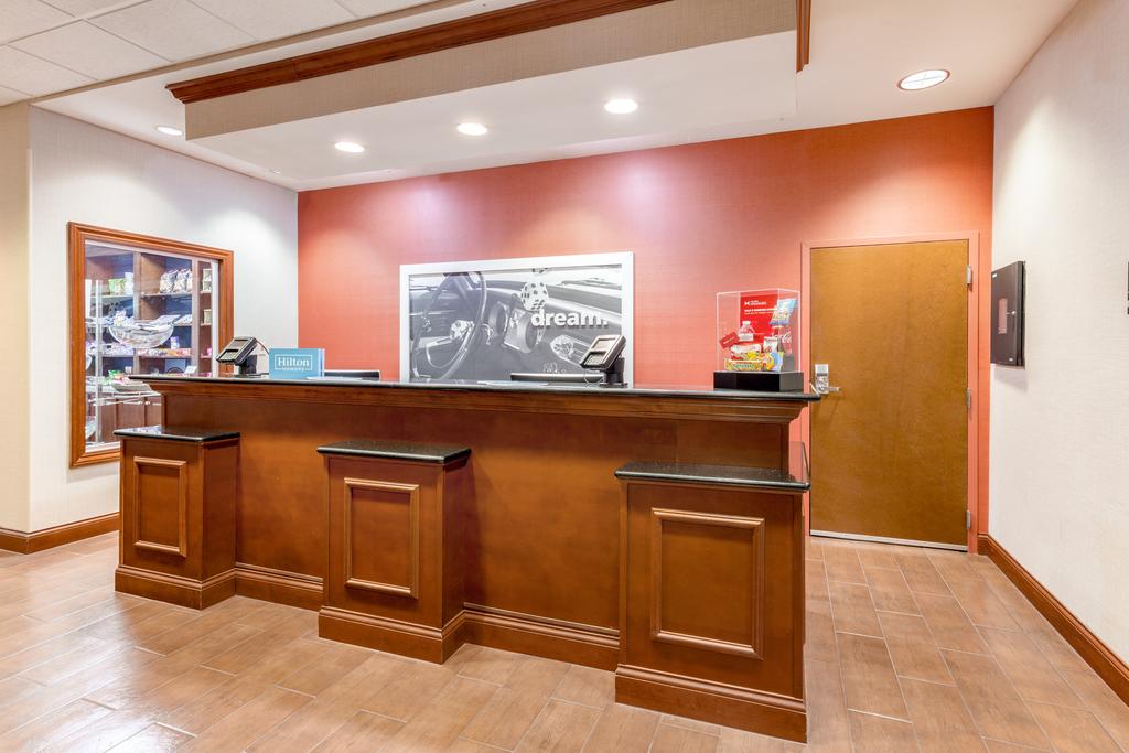 Hampton Inn Auburn - thumb 1
