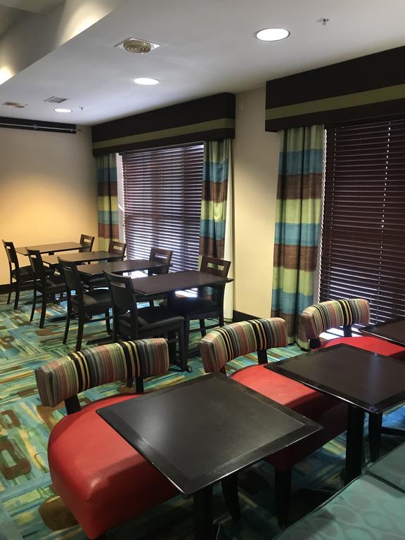 Hampton Inn Glenwood Springs - thumb 3