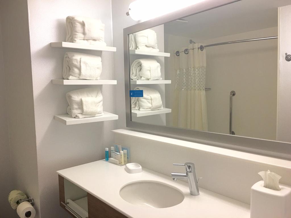 Hampton Inn Sevierville - thumb 2
