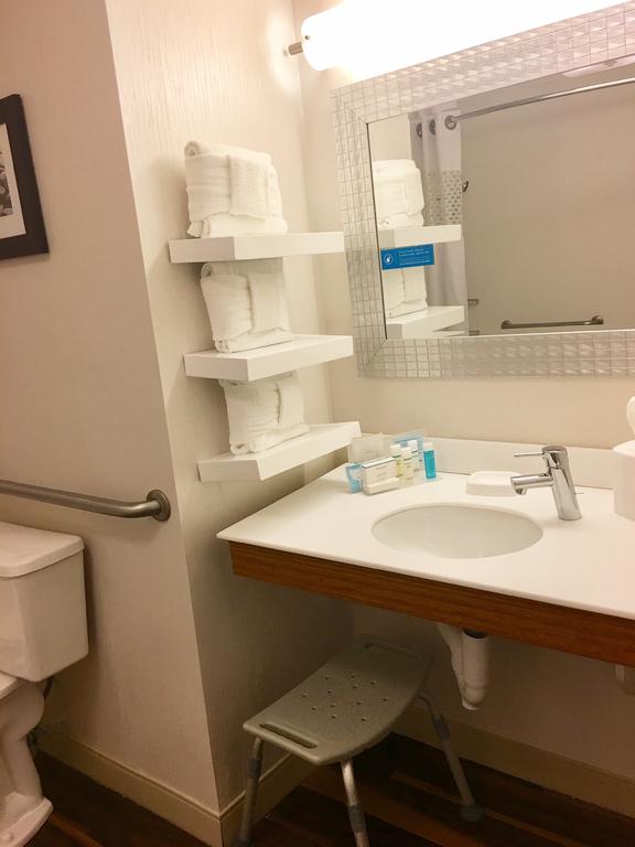 Hampton Inn Sevierville - thumb 3