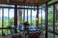 Happy Hours USA Accommodation