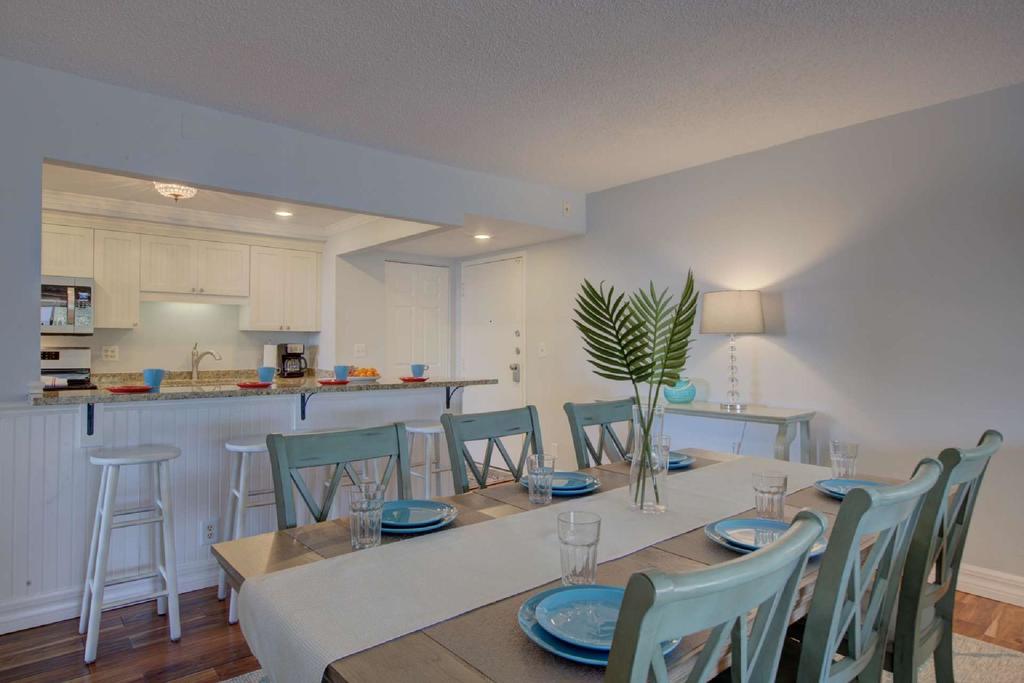 Harbor Tower Intracoastal Condo - thumb 3