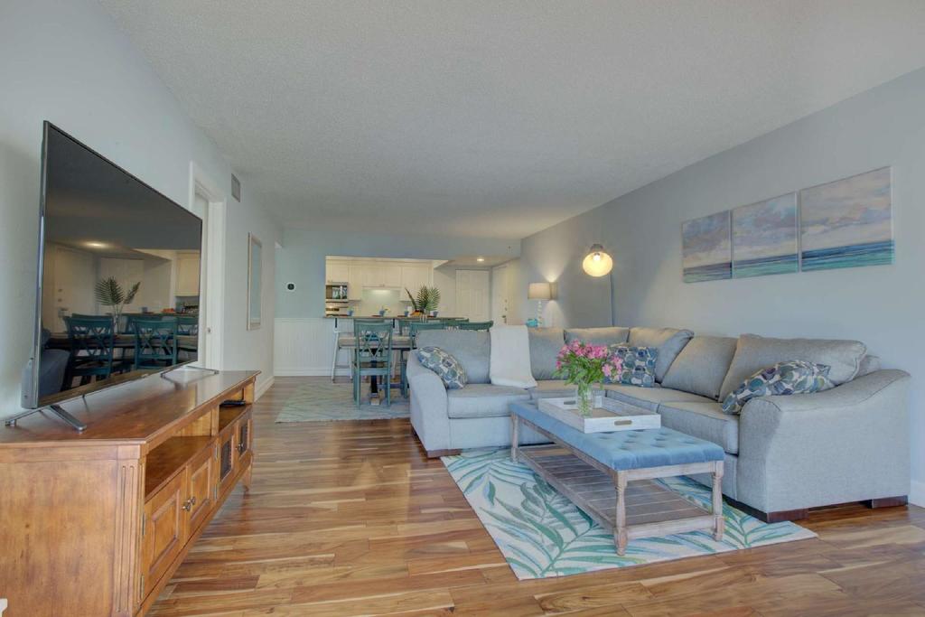 Harbor Tower Intracoastal Condo - thumb 0