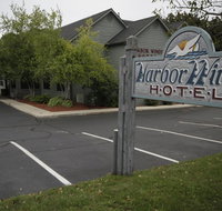 Harbor Winds Hotel - USA Accommodation