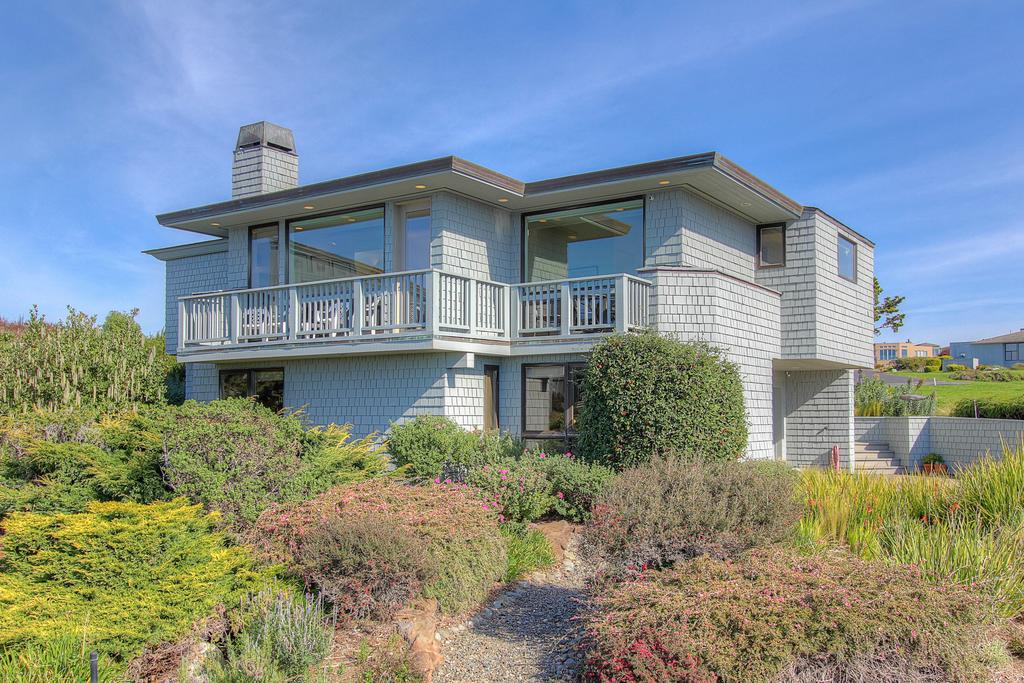 Harbour House - thumb 1