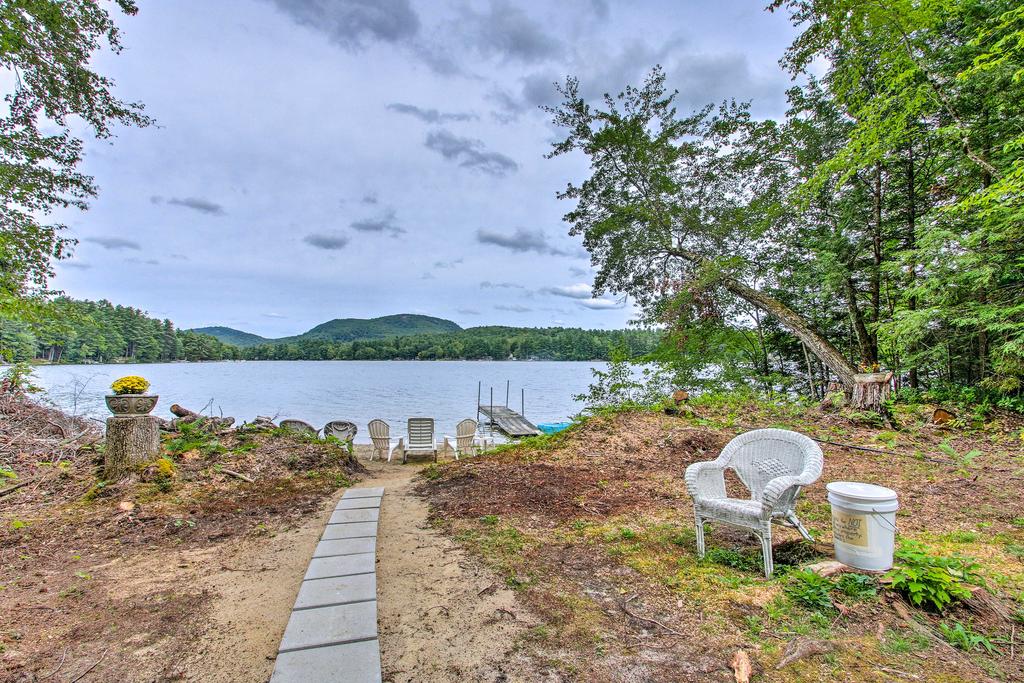 Hartford Cottage With Dock & Private BCH On Bear Pond - thumb 0
