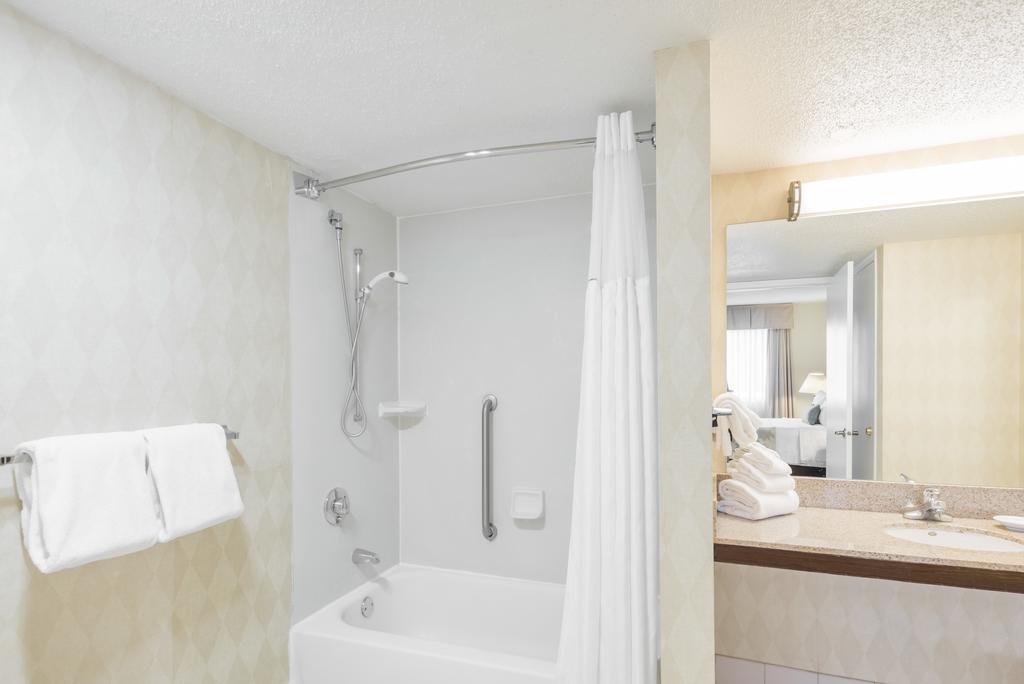 Hawthorn Suites By Wyndham - thumb 1