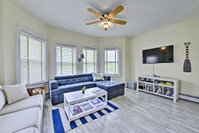 Heart of Cape May - Quaint Getaway with Private Deck Tourism Bookings