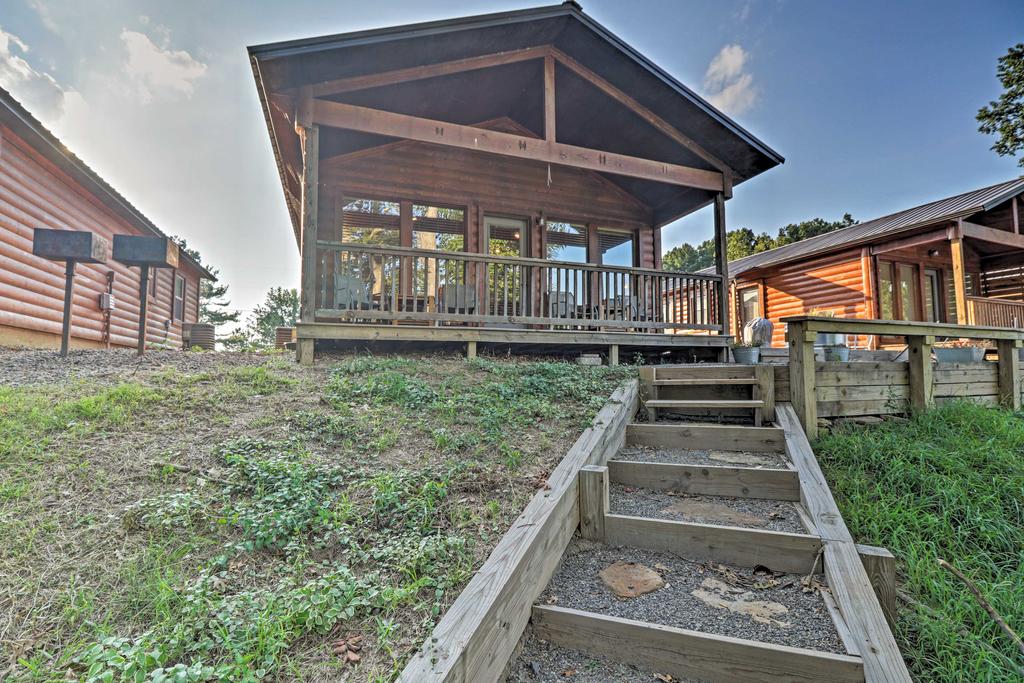 Heber Springs Retreat With Riverfront Patio & Dock! - thumb 1