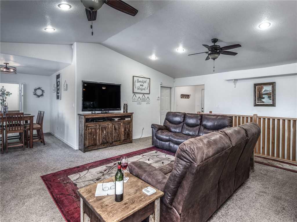 High Country Retreat, 4 BR, Deck, Game Room, Sleeps 10 - thumb 2