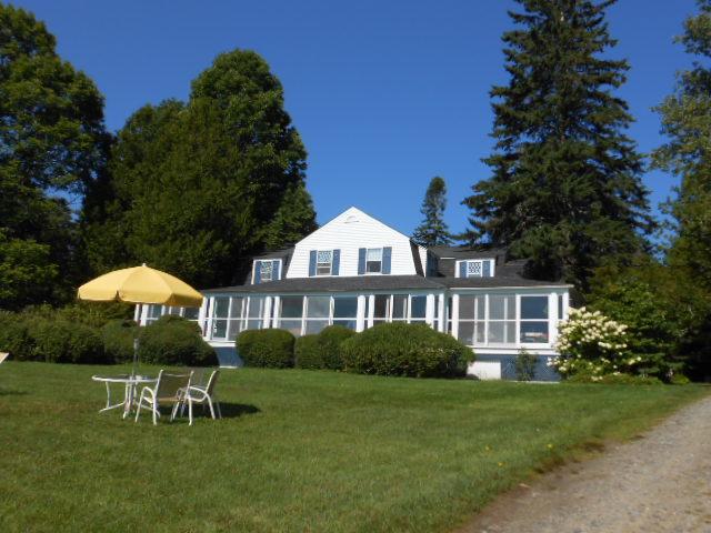 High Tide Inn On The Ocean, Motel And Cottages - thumb 1