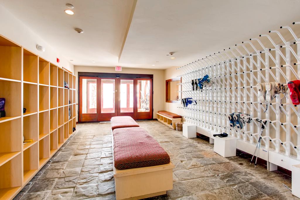 Highlands Lodge 201 - thumb 0