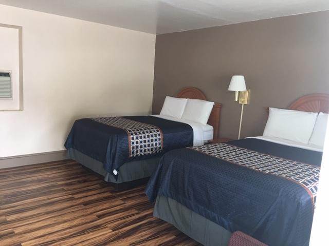 Hilltop Inn - thumb 2
