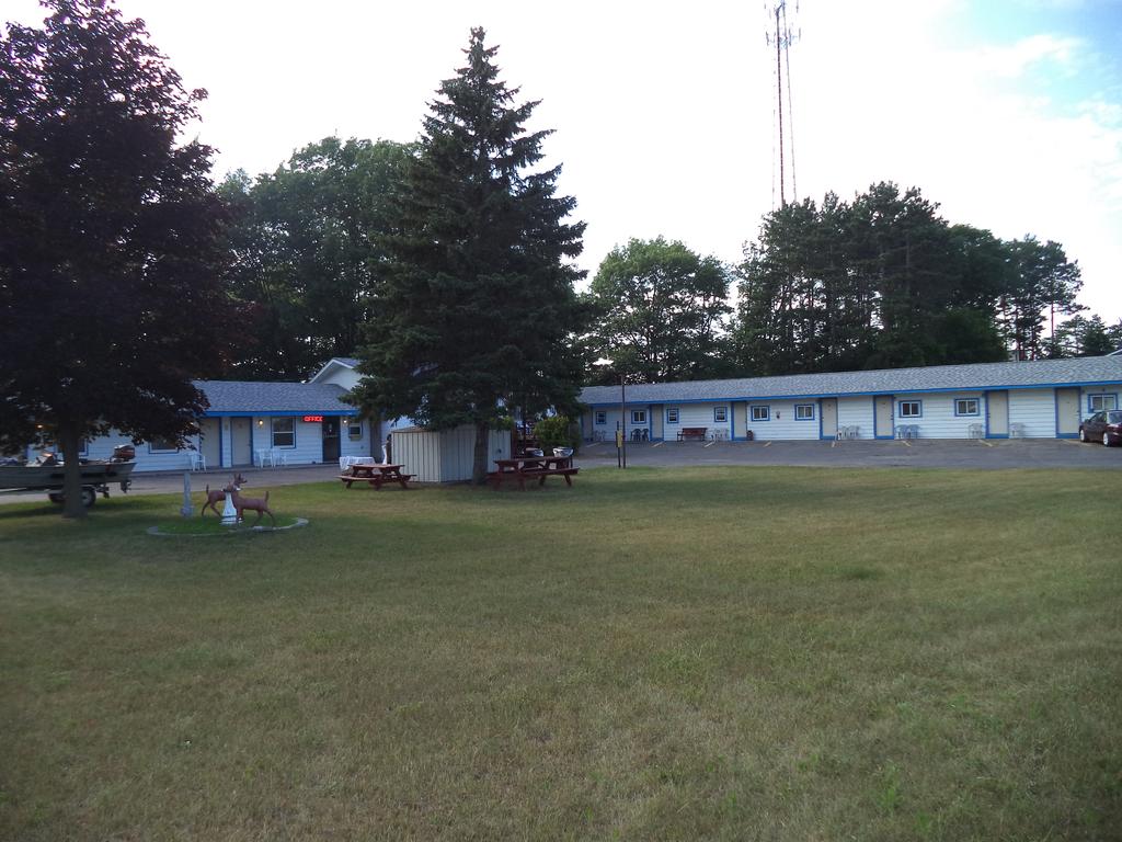 Hilltop Motel - thumb 0