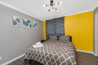 Hip Montrose MidTown close to Med UH NRG Free Parking Tourism Bookings