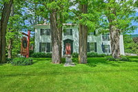 Historic Arlington 'Deming House' on Route 7A Tourism Bookings