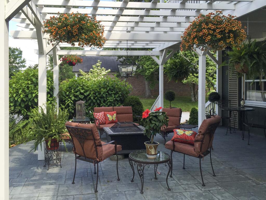 Historic Brevard Home With Deck, Walk Downtown! - thumb 1